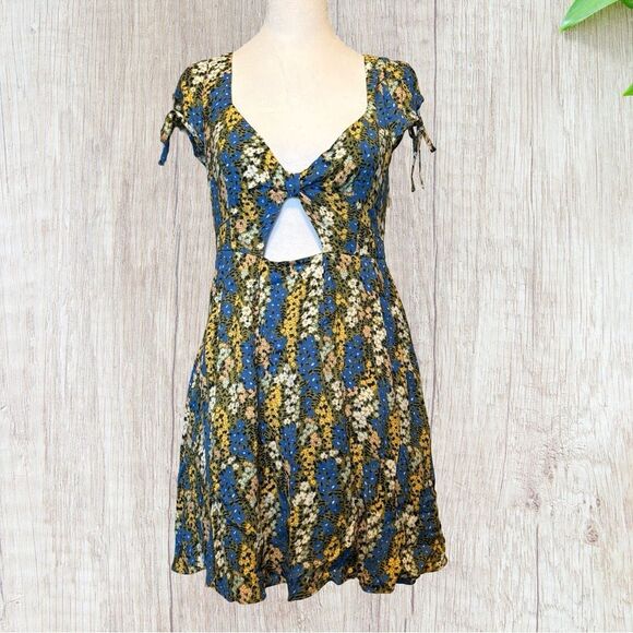 Free People Womens Miss Right Dress Size S‎ Playful Flirty Floral Fun - Picture 1 of 10